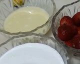 A picture of step 1 of Strawberry ice-cream.