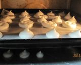 A picture of step 5 of French Meringues.