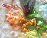 รูปขั้นตอนการทำที่ 2 ของ ข้าวต้มกุ้ง