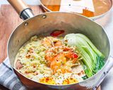 Foto langkah ke 7 dari resep Mie Kuah Susu.
