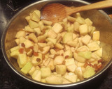 A picture of step 1 of Apple-Pear Pie.