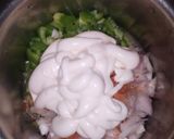 A picture of step 2 of Mayo Sandwich.