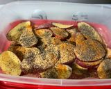 Une image de l'étape 3 de Pommes de terre grillées ail piment basilic.