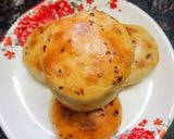 A picture of step 3 of Pizza Bombs.