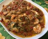 Une image de l'étape 17 de Crevettes aux poivrons rouges,rhubarbe et aneth.