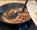 Foto del paso 1 de la receta: Estofado de pavo con guisantes