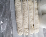 Foto del paso 6 de la receta: Pan baguette con masa madre