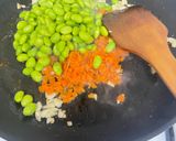 蒜香毛豆炒蝦仁的食譜步驟3照片