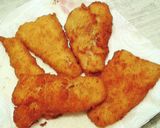 Foto del paso 3 de la receta: Filetes de merluza empanada con mermelada de tomate