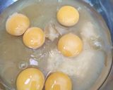 Foto langkah ke 1 dari resep Marmer Sponge Cake.
