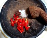 Foto langkah ke 3 dari resep Penyet Telur Petis Kulit Jeruk.