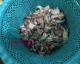 Foto langkah ke 2 dari resep Resep Tumis Cumi Basah anti Alot.