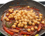 Foto del paso 4 de la receta: Sartén de garbanzos