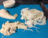 A picture of step 1 of Fennel, feta and pears salad.