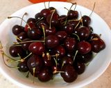 Hình bước làm 1 của món Siro Cherry 🍒