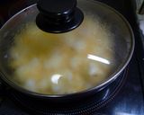 A picture of step 5 of Hanpen Fishcake Tamagoyaki.