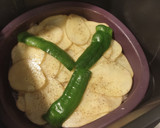Foto del paso 2 de la receta: Rodaballo con pimientos, cebolla y patatas "al dente" en freidora de aire