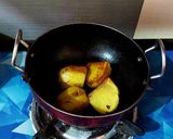 A picture of step 2 of Murgh Hariyali.
