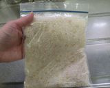 A picture of step 4 of DIY Flour-Free Panko from Rice Bread.