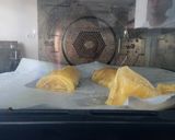 Hình bước làm 3 của món Bánh táo ngàn lớp dẻo