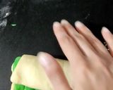 A picture of step 11 of Green & White Swirl Bread.