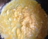 A picture of step 3 of Butter Scented Fluffy Omelettes.