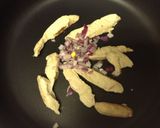 A picture of step 5 of Cheesie Chicken Delishisness Sandwich.
