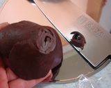 A picture of step 14 of Decorative Chocolate Roses.
