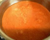 A picture of step 2 of Tuna and Tomato Cream Pasta Sauce.