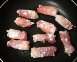 A picture of step 4 of Pork-Wrapped Daikon Radish with Yakiniku Sauce.