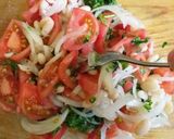 Foto del paso 2 de la receta: Porotos con ensalada a la chilena