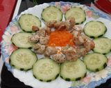 Foto del paso 5 de la receta: Pechuga de pavo al ajillo en ensalada