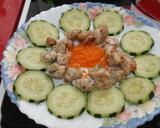 Foto del paso 5 de la receta: Pechuga de pavo al ajillo en ensalada