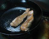 A picture of step 3 of Foil-Wrapped Salmon with Green Onions and Mayonnaise.
