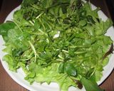 A picture of step 2 of Extravagant Steak Salad.