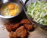 A picture of step 1 of Simmered Pork Cutlet.