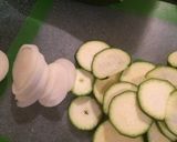 A picture of step 3 of Sautéed Zucchini With Onions And Bacon.