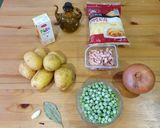 Foto del paso 1 de la receta: Patatas al horno con bacon y guisantes