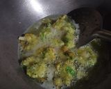 मूंग दाल के वेजी  पकोड़े (Moong Dal Veg Pakode Recipe In Hindi) रेसिपी चरण 4 फोटो