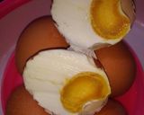 Foto langkah ke 3 dari resep Telur asin 3 bahan pke telur ayam,,😘.