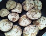 Foto del paso 3 de la receta: Pan con relleno de berenjenas asadas...🤨