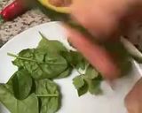 Une image de l'étape 4 de 🍋Salade 🥗 estivale 🍒quinoa 🌶️fève fraîche 🍃épinards.