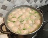 Foto langkah ke 4 dari resep Bakso Kuah.