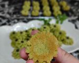 Foto langkah ke 6 dari resep Matcha Butter Cookies.