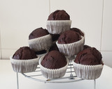 Foto del paso 11 de la receta: Magdalenas de chocolate