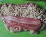 Foto del paso 1 de la receta: Pechuga de pollo rellena en salsa