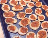 صورة لخطوة 3 من وصفة بيتزا البطاطس لذيذة 😋😍