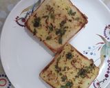 A picture of step 4 of Garlic toast.