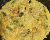 Foto del paso 5 de la receta: Tortilla de verduritas superficial y rápida