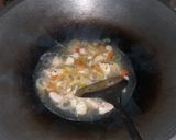 Foto langkah ke 2 dari resep Tumis jamur enoki.